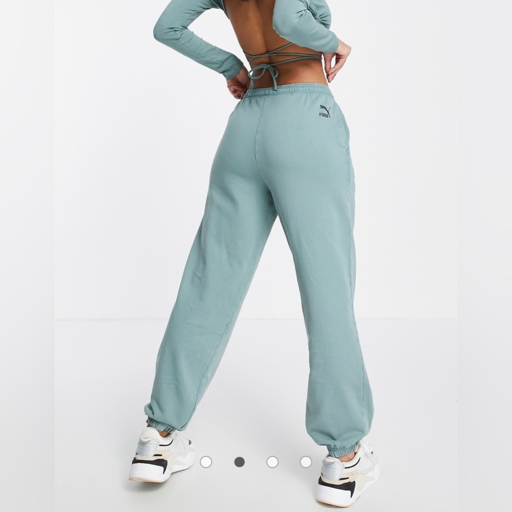 Puma sweatshirt and sweatpants set - Color: Trellis Blue